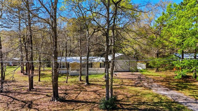 4484 Grand Oaks Drive, Willis, TX 77378
