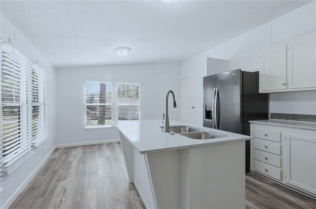 4484 Grand Oaks Drive, Willis, TX 77378