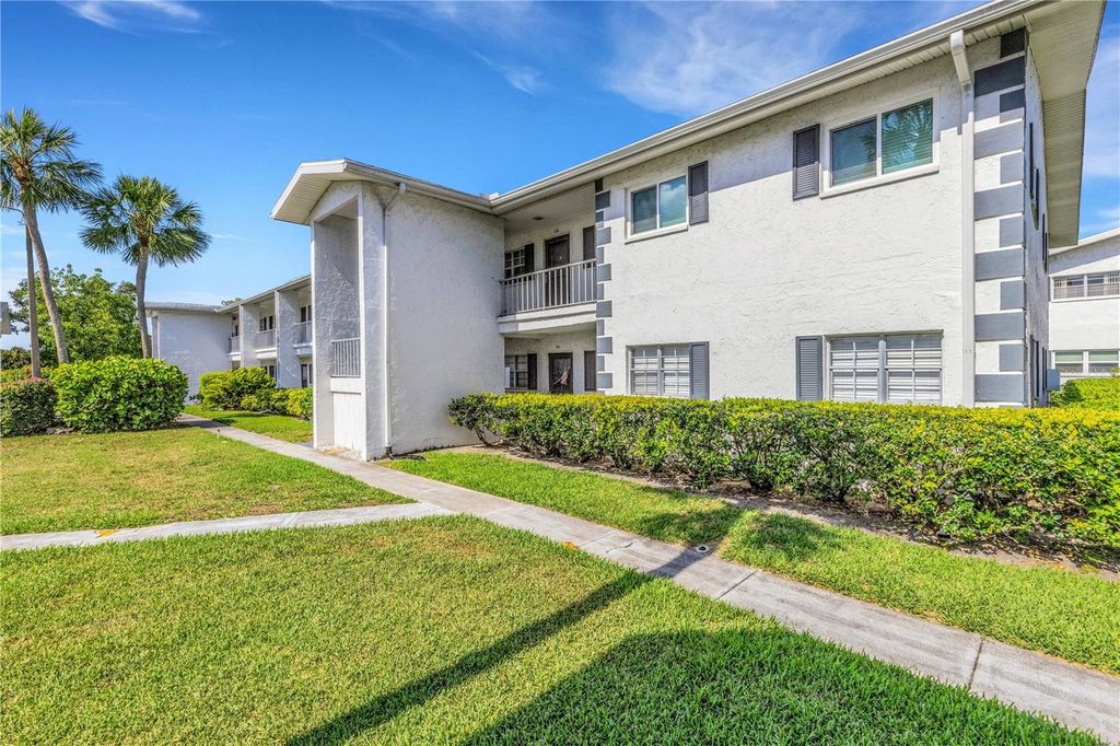 105 47TH AVENUE DRIVE W 376, Bradenton, FL 34207
