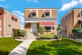 8555 S Paulina Street, Chicago, IL 60620