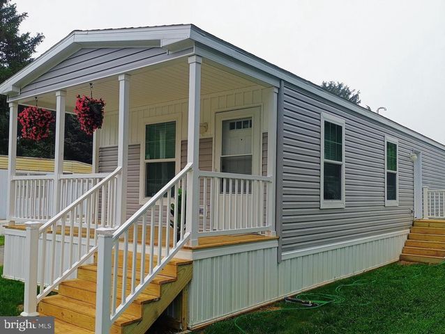 19 JUBILEE PARK, Peach Bottom, PA 17563