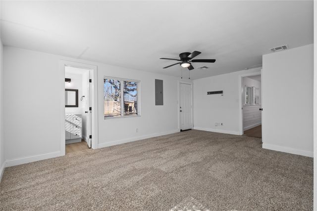 1700 S Edgewood Terrace, Fort Worth, TX 76105