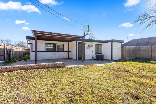 1700 S Edgewood Terrace, Fort Worth, TX 76105