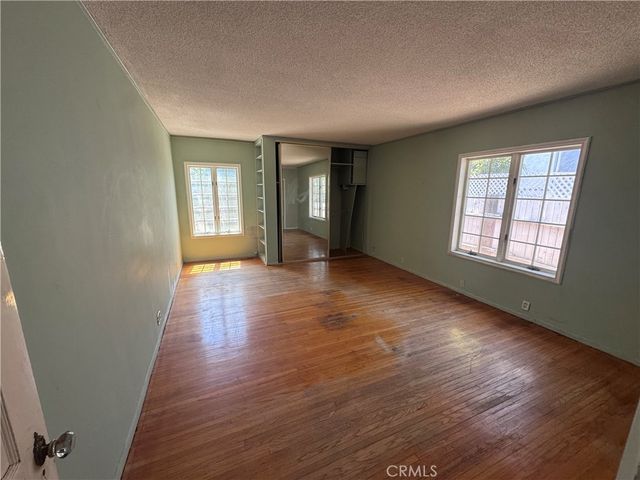 54 La Linda Drive, Long Beach, CA 90807