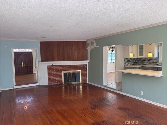 54 La Linda Drive, Long Beach, CA 90807