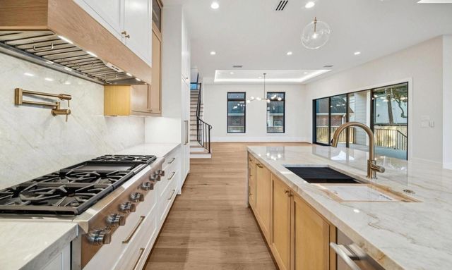 4035 Merrick Street, Houston, TX 77025