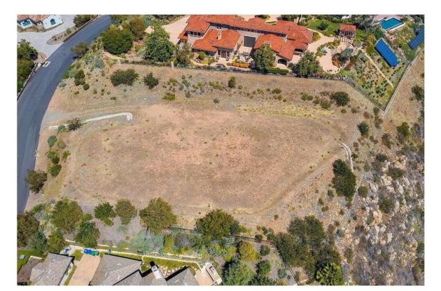 18347 Via Ambiente, Rancho Santa Fe, CA 92067