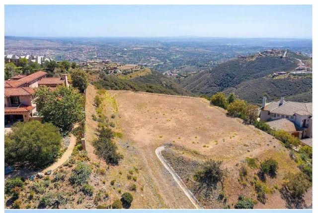 18347 Via Ambiente, Rancho Santa Fe, CA 92067