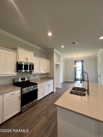 206 Finnegan Way, Youngsville, LA 70592