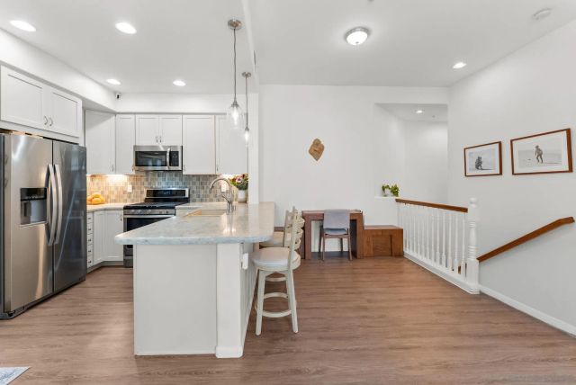 446 Carmel Creeper Pl., Encinitas, CA 92024