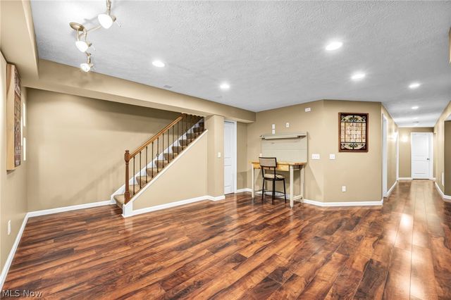 20427 Scotch Pine Way, Strongsville, OH 44149