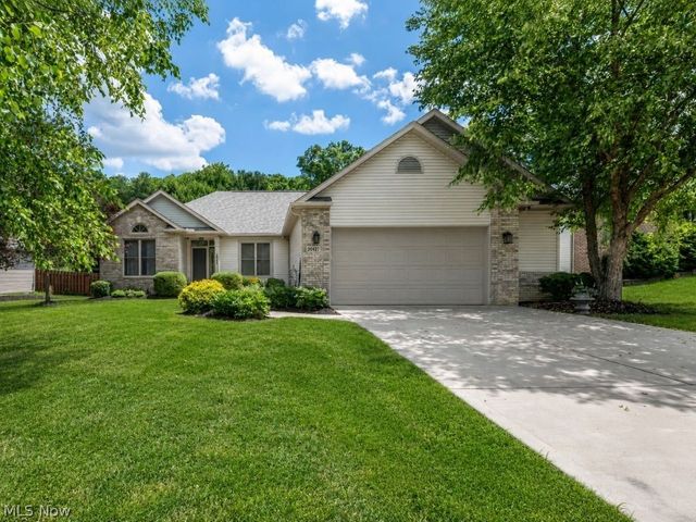 20427 Scotch Pine Way, Strongsville, OH 44149