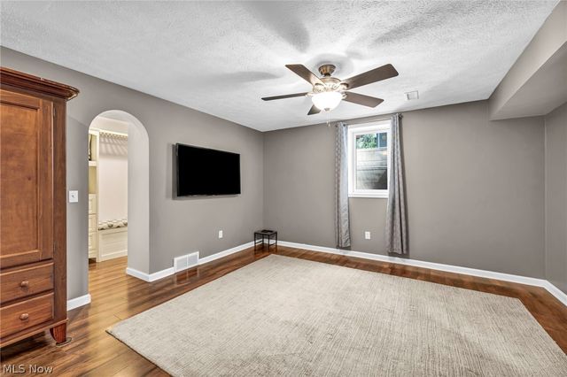 20427 Scotch Pine Way, Strongsville, OH 44149