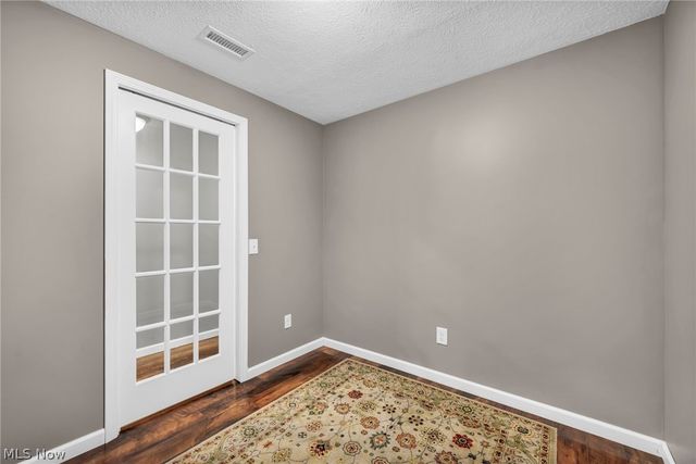 20427 Scotch Pine Way, Strongsville, OH 44149