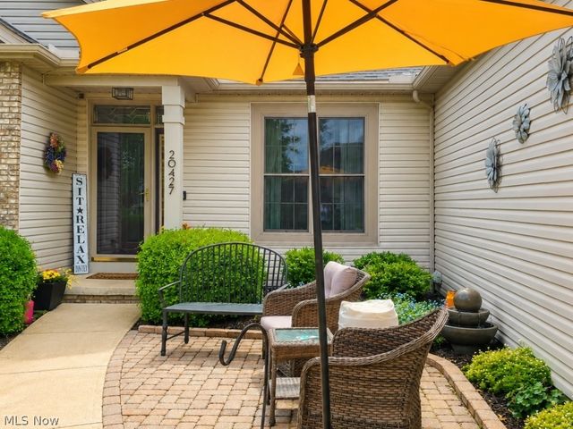 20427 Scotch Pine Way, Strongsville, OH 44149