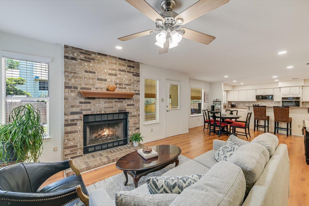 7809 Taranto DR, Austin, TX 78729