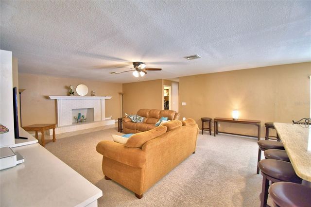 4208 THOMAS WOOD LANE, Winter Haven, FL 33880