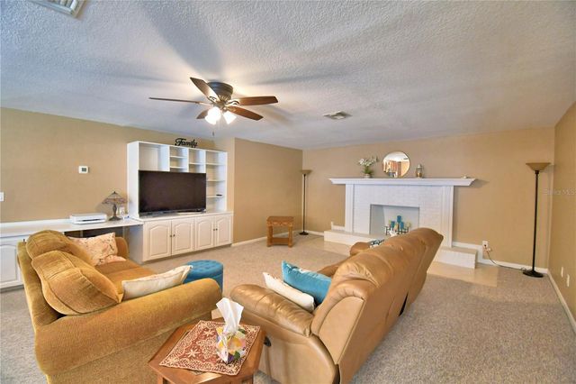 4208 THOMAS WOOD LANE, Winter Haven, FL 33880