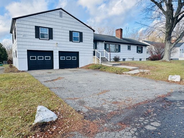 6 Cornwall St, Springfield, MA 01104