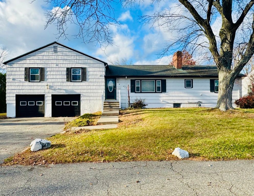 6 Cornwall St, Springfield, MA 01104