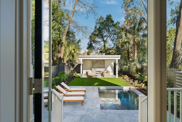 318 Sumter Street, Charleston, SC 29403