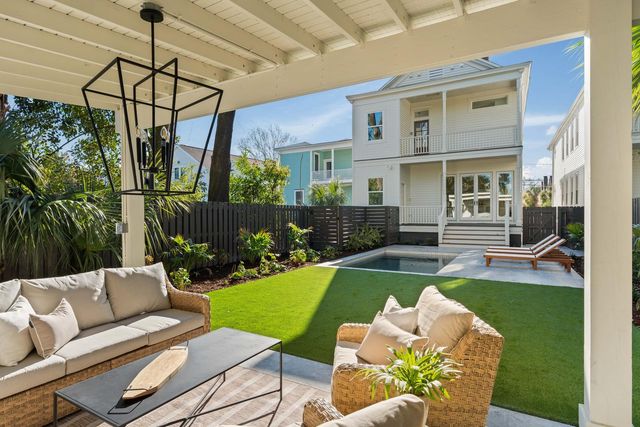 318 Sumter Street, Charleston, SC 29403