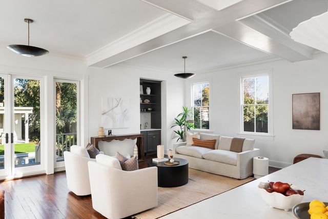 318 Sumter Street, Charleston, SC 29403