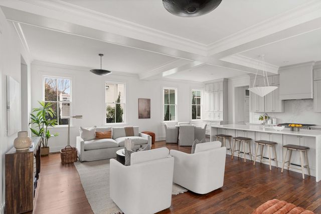 318 Sumter Street, Charleston, SC 29403