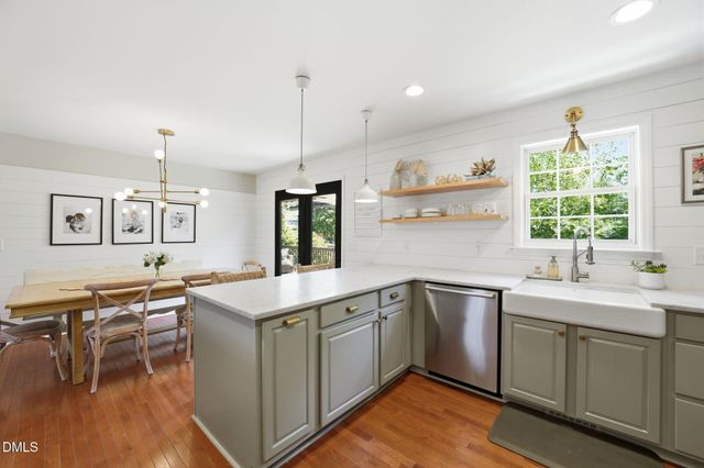 309 Springside Drive, Holly Springs, NC 27540