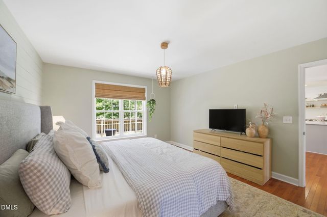 309 Springside Drive, Holly Springs, NC 27540