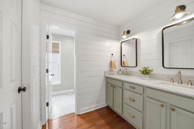 309 Springside Drive, Holly Springs, NC 27540