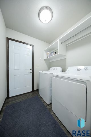 6203 W Maxwell Pl, Sioux Falls, SD 57107
