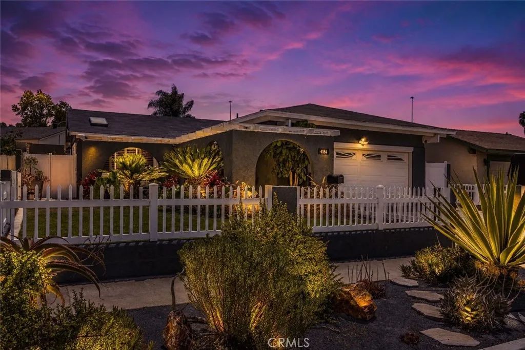 4154 E Fauna Avenue, Anaheim Hills, CA 92807