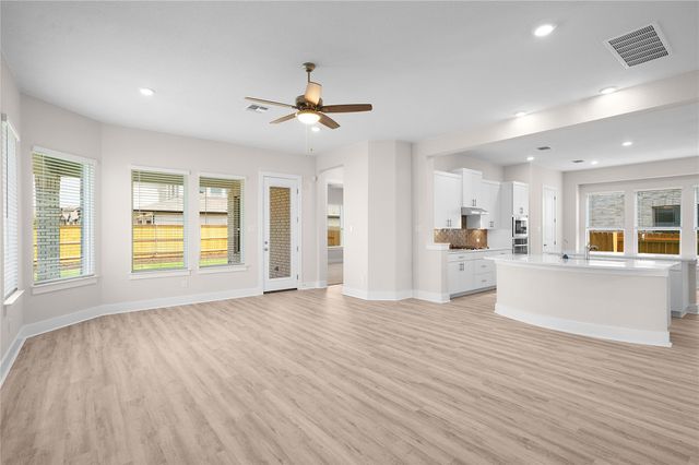 277 Oak Blossom RD, Liberty Hill, TX 78642