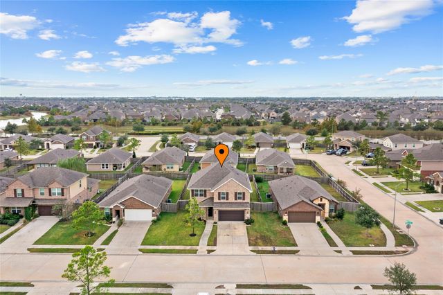 2532 Dunsmore Oak Drive, Houston, TX 77089