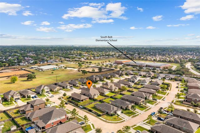 2532 Dunsmore Oak Drive, Houston, TX 77089