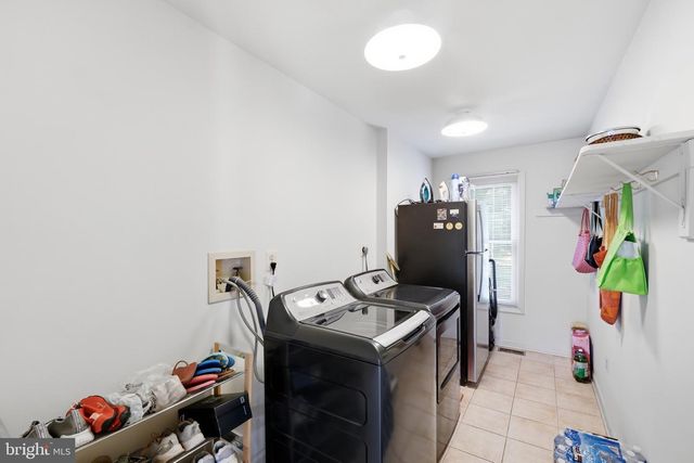 5 STATIONHOUSE CT, Gaithersburg, MD 20877