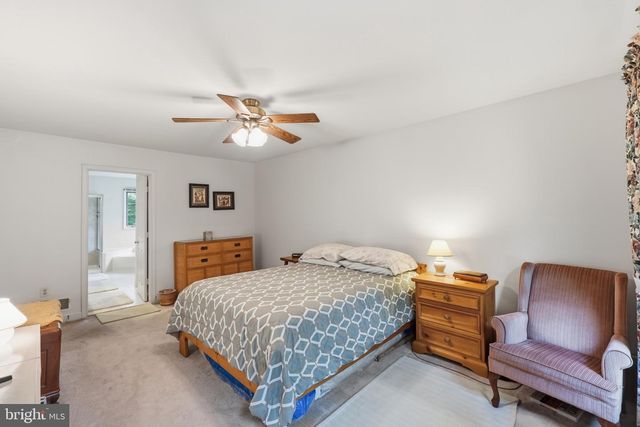 5 STATIONHOUSE CT, Gaithersburg, MD 20877