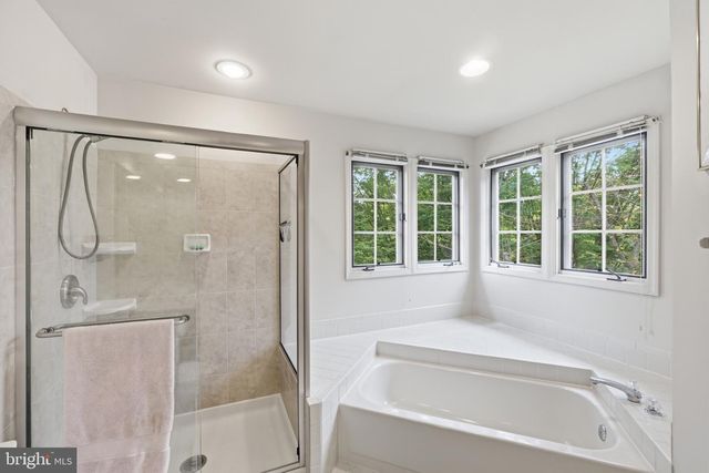 5 STATIONHOUSE CT, Gaithersburg, MD 20877