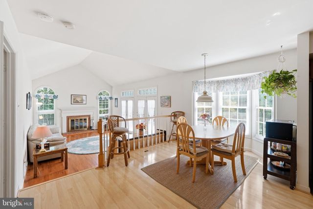 5 STATIONHOUSE CT, Gaithersburg, MD 20877