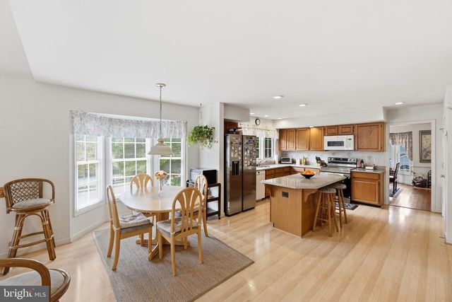 5 STATIONHOUSE CT, Gaithersburg, MD 20877
