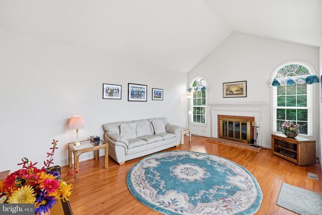 5 STATIONHOUSE CT, Gaithersburg, MD 20877