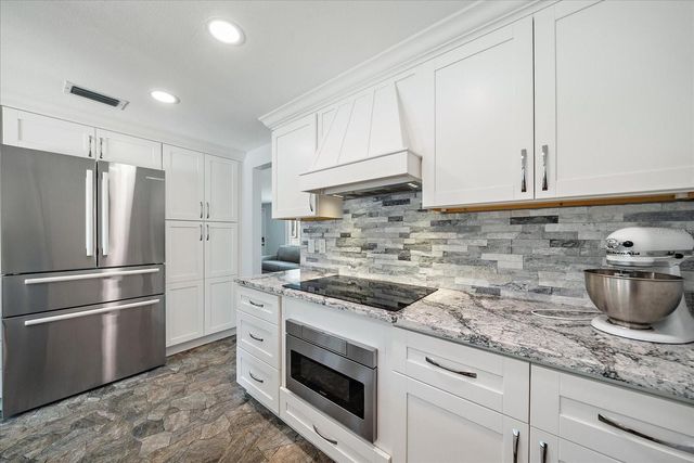 2431 BISPHAM ROAD, Sarasota, FL 34231