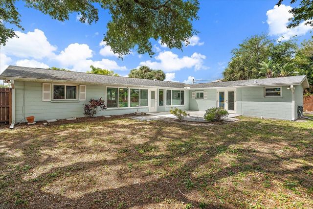 2431 BISPHAM ROAD, Sarasota, FL 34231