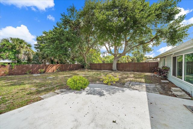 2431 BISPHAM ROAD, Sarasota, FL 34231