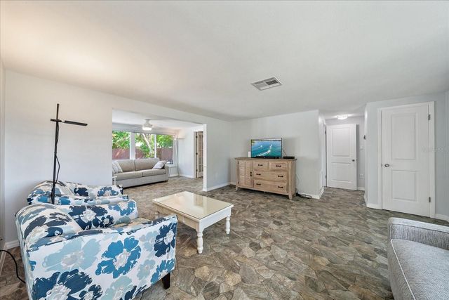 2431 BISPHAM ROAD, Sarasota, FL 34231