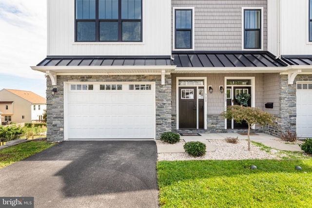 711 MILL ST, Bridgeport, PA 19405