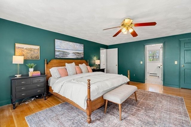 4 Greybirch Rd, Andover, MA 01810