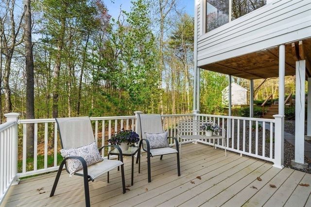 4 Greybirch Rd, Andover, MA 01810