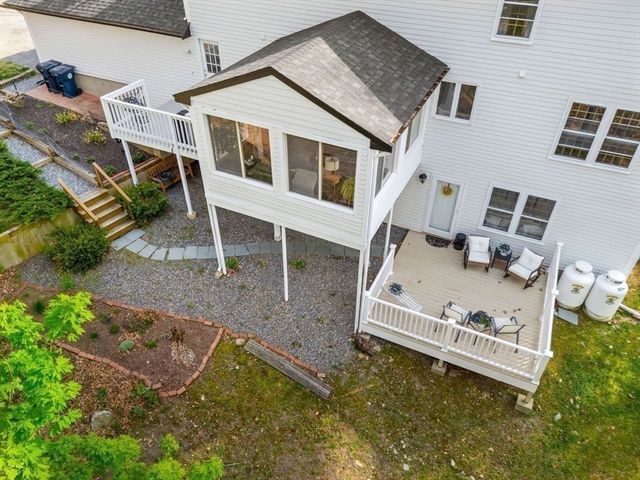 4 Greybirch Rd, Andover, MA 01810